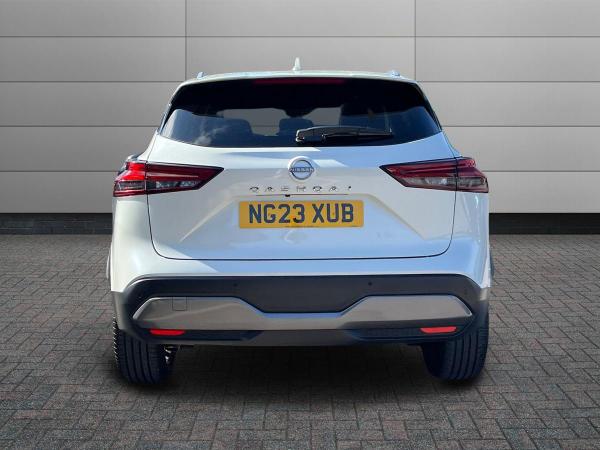 Nissan Qashqai Photo autoimg-4f48d096cc6376f9ea3e0b84791bf2c455daf223.jpg