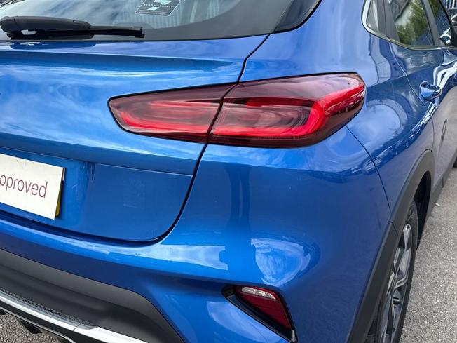 KIA Xceed Photo 18