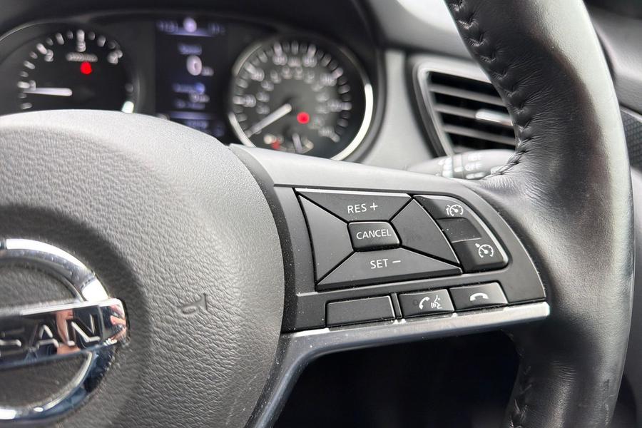 Nissan X-TRAIL Photo autoimg-4f4eb62c3c0ac9b33021bdbe037d1cb3d93fc606.jpg