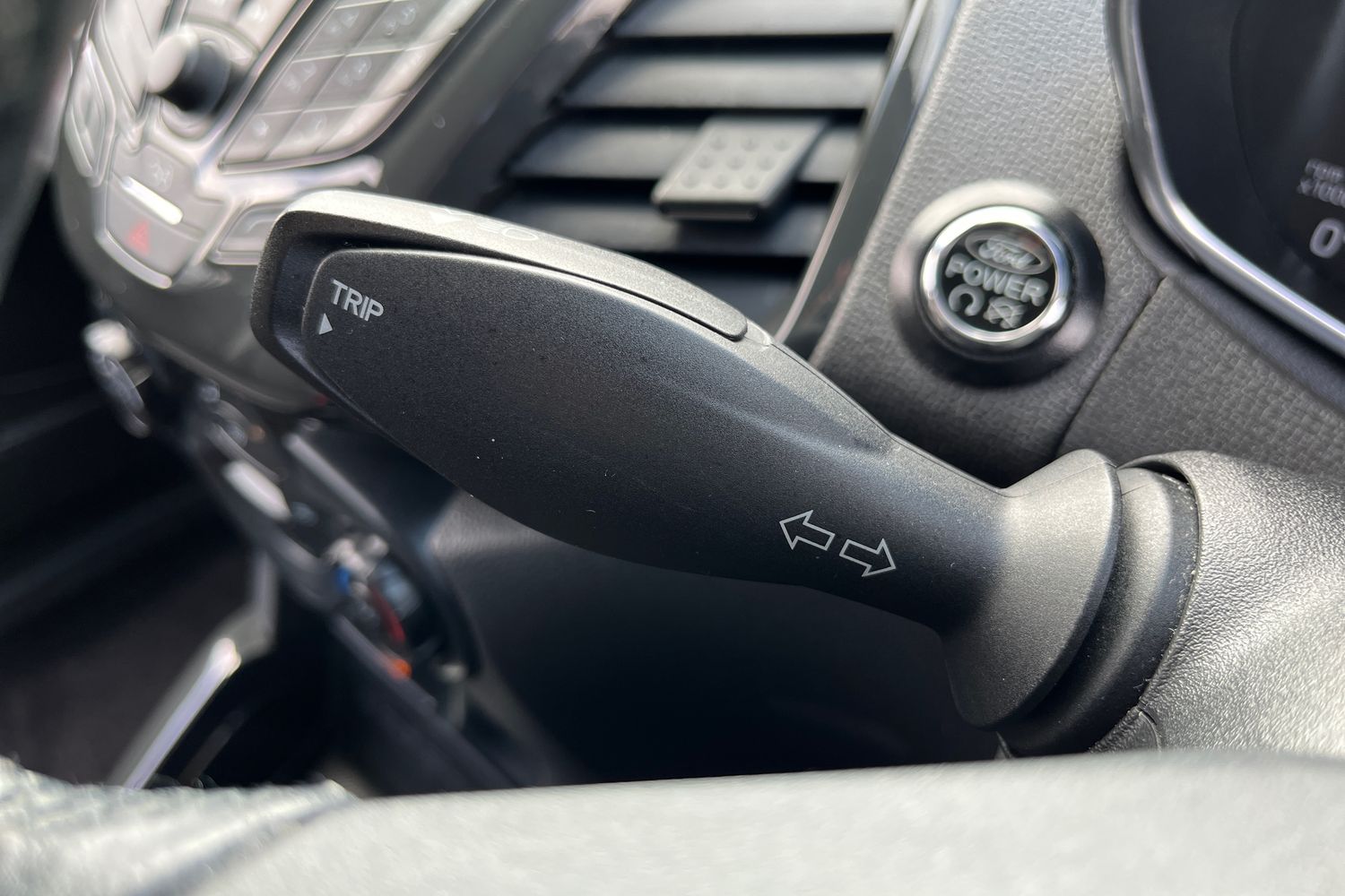 Ford EcoSport Photo 13