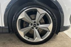 AUDI Q4 E-Tron Photo 5
