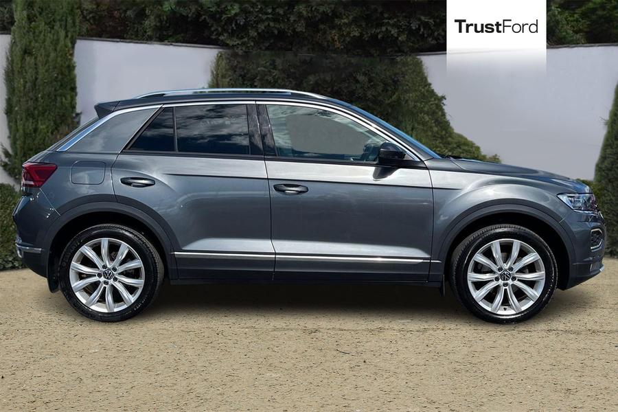 Volkswagen T-ROC Photo autoimg-4f544ae7aa7f23d6199e80ea68f5fb40b37ed887.jpg