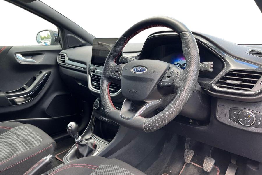 Ford PUMA Photo autoimg-4f573fe70cc52c3a157ccba83cb9fcb5058906d0.jpg
