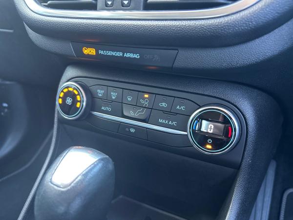 Ford Fiesta Photo autoimg-4f59dc8c99bc9667d34a1b8a2508394ca79a4fbf.jpg