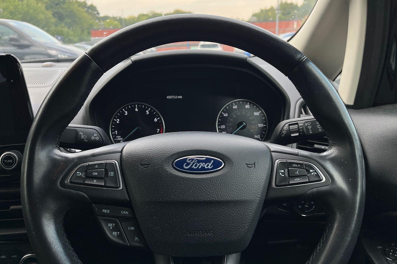 Ford Ecosport Photo 11