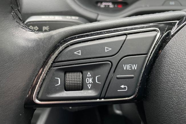 AUDI Q2 Photo 16