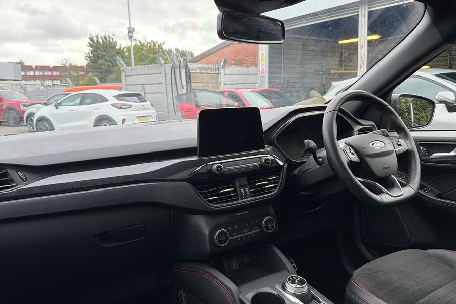 Ford KUGA Photo autoimg-4f62da903696fef2e24dc13c760b314ac51aea6f.jpg