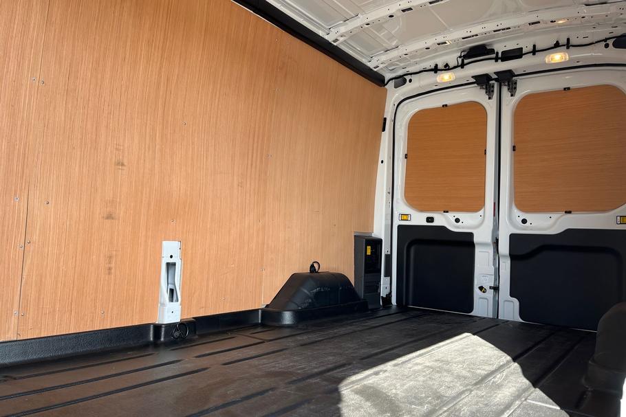 Used Ford E-TRANSIT YM74HKO 4