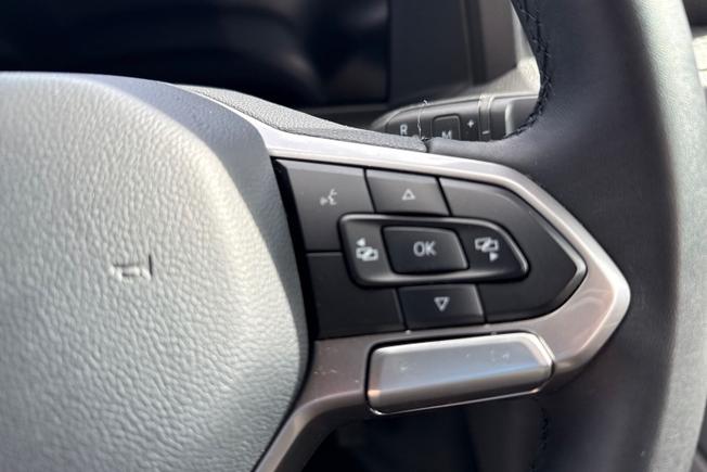 VOLKSWAGEN Transporter Photo 17
