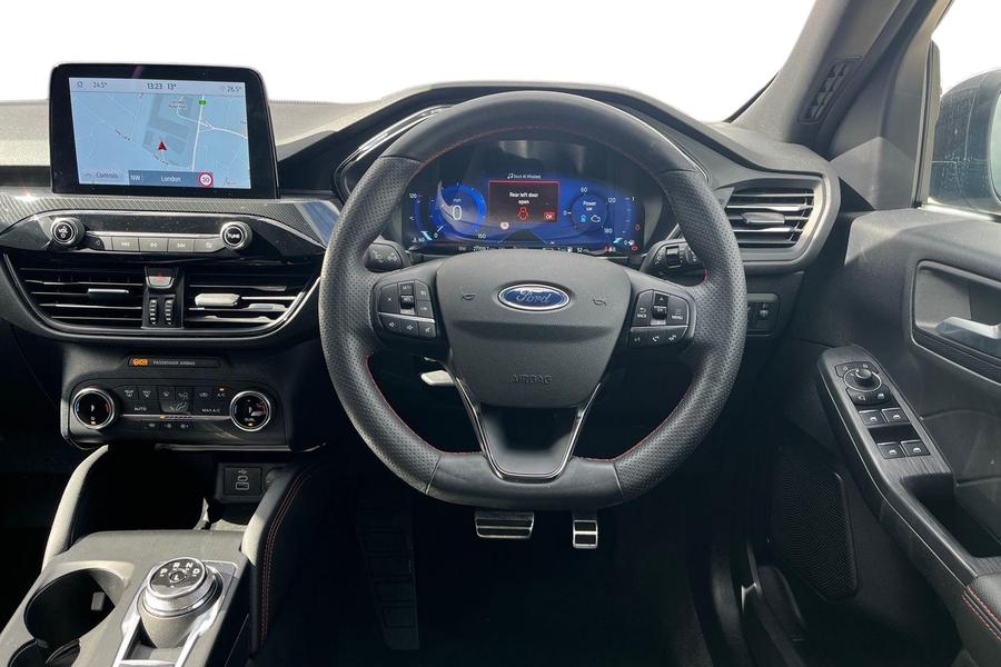 Ford Kuga Photo autoimg-4f6a7b03c69236015bfdd4f20cd6d9c358dee819.jpg
