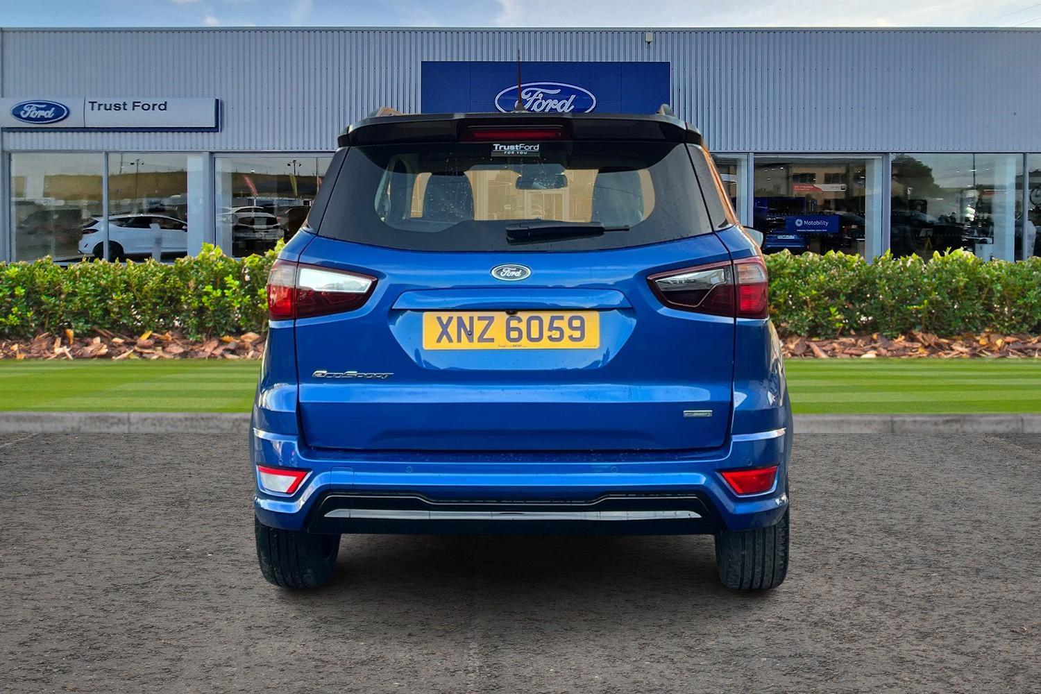 Ford ECOSPORT Photo 6