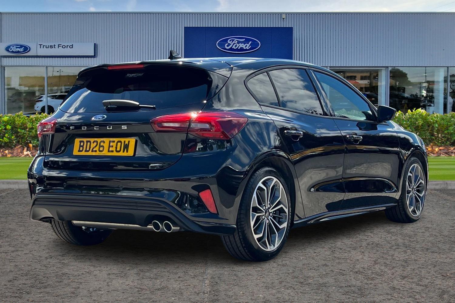 Ford Focus Photo 3