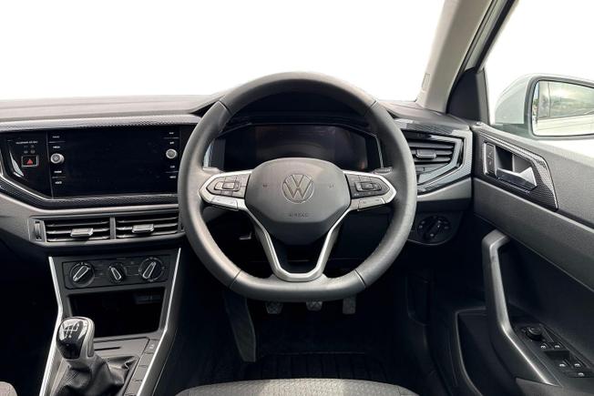 VOLKSWAGEN Polo Photo 11