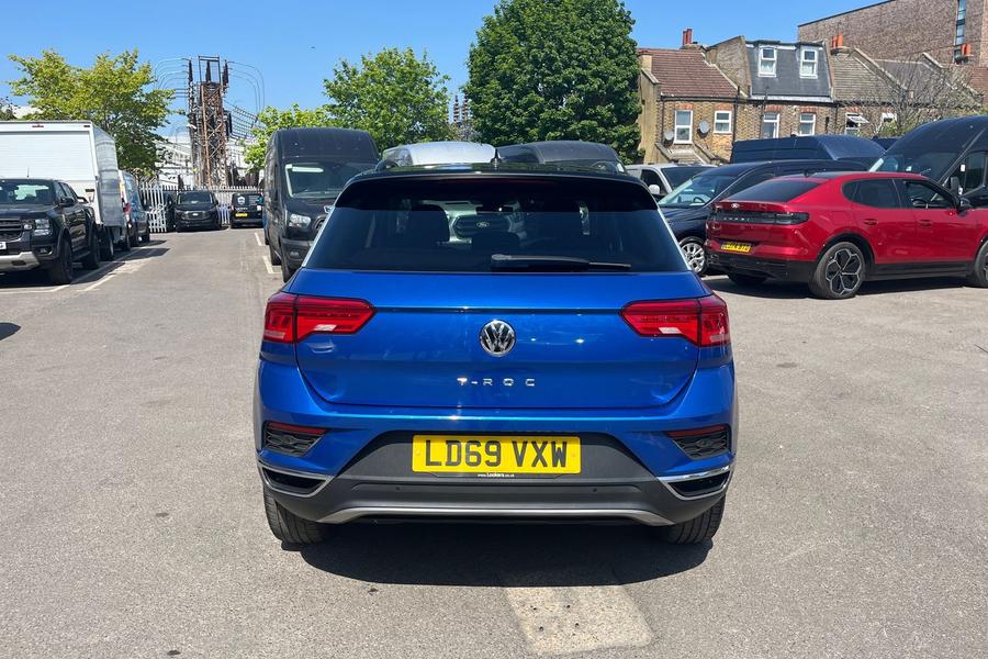 Volkswagen T-ROC Photo autoimg-4f7e9688856e5f58a6a38e0a0801aaba7333759c.jpg