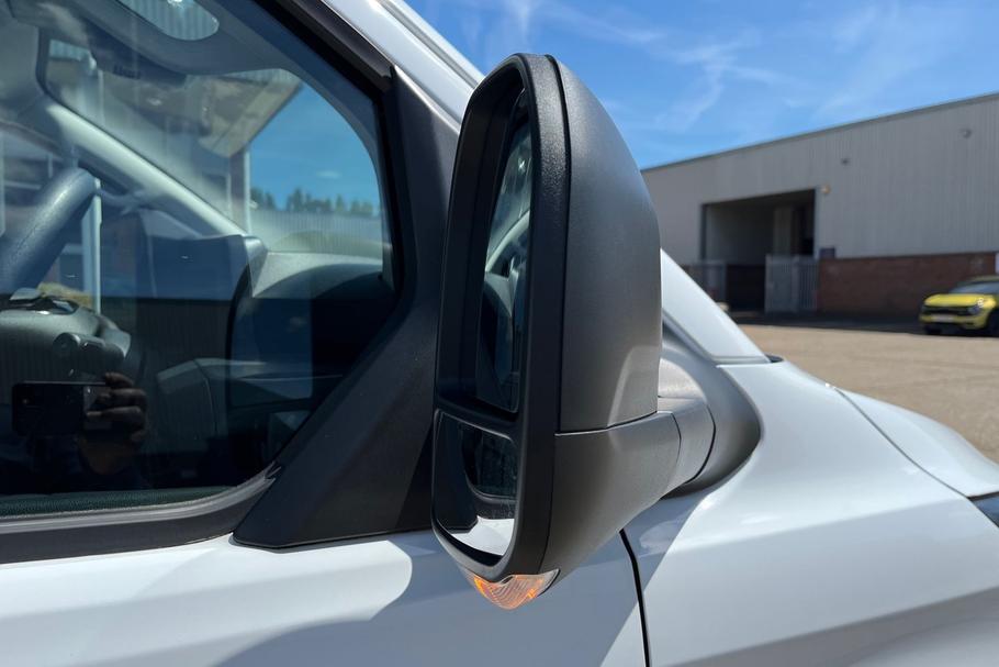 Used Ford E-TRANSIT CUSTOM HV75CFN 37
