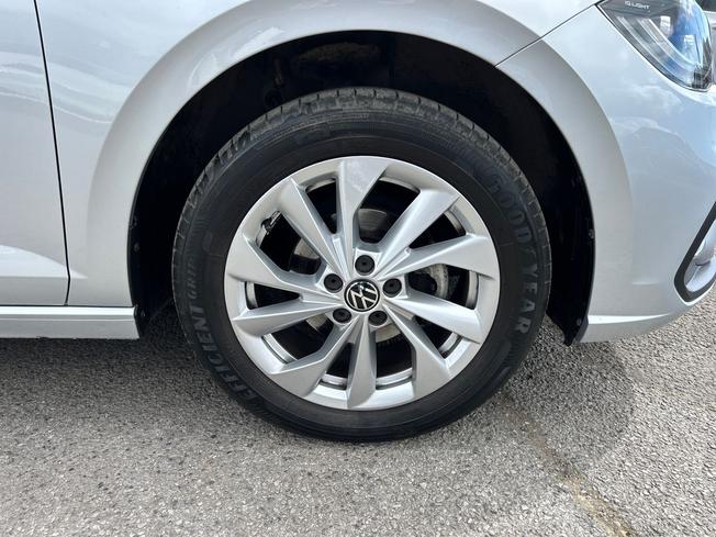 VOLKSWAGEN Polo Photo 25