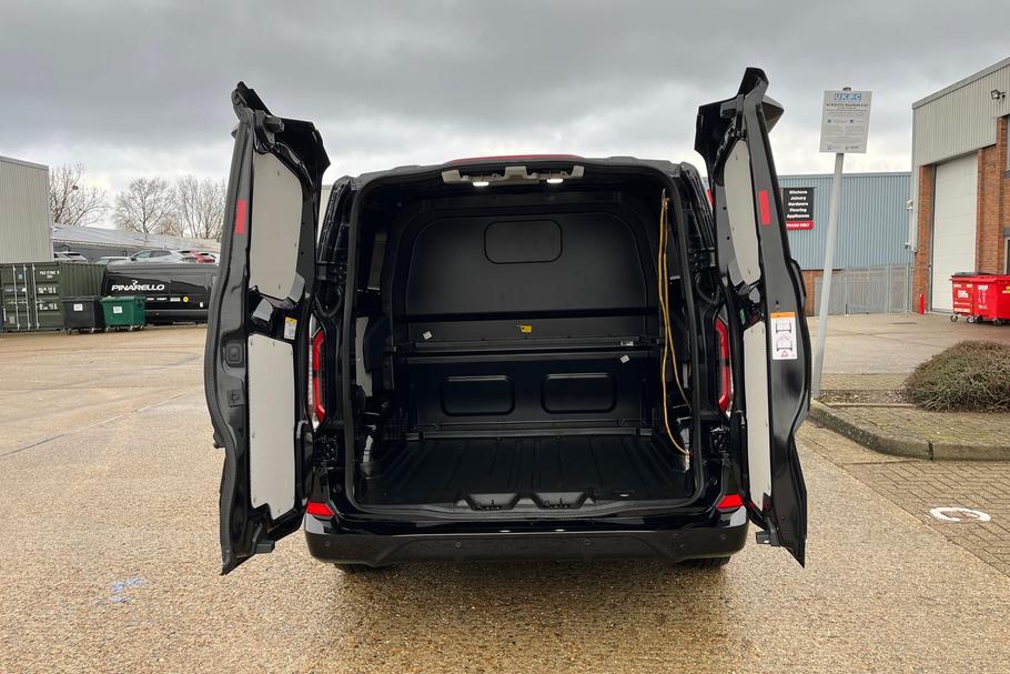 Used Ford TRANSIT CUSTOM LJ75HBO 6