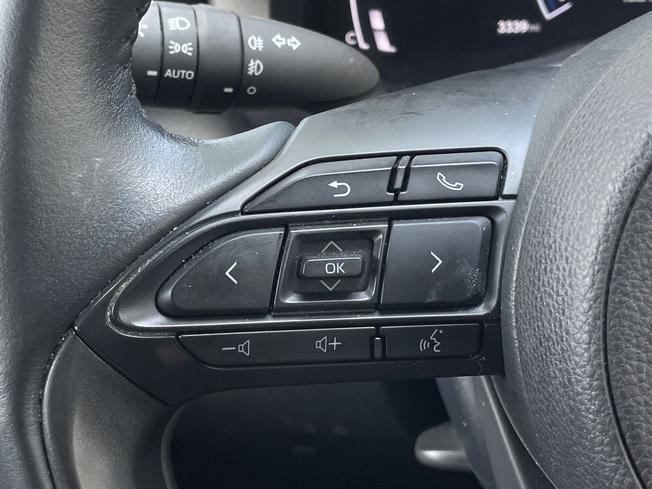Toyota Yaris Photo 16