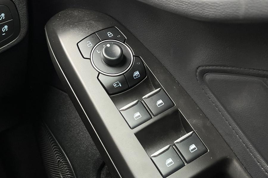 Ford Focus Photo autoimg-4f9389d20bc421bba86591b51bc468cf88a8f11f.jpg