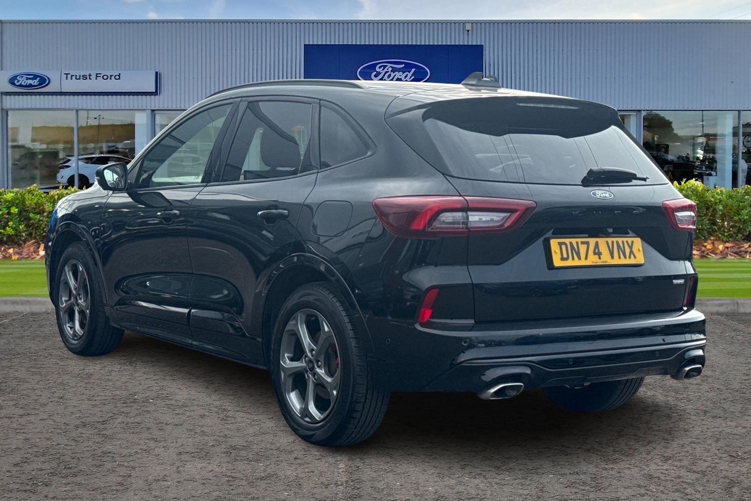 Ford KUGA Photo 1