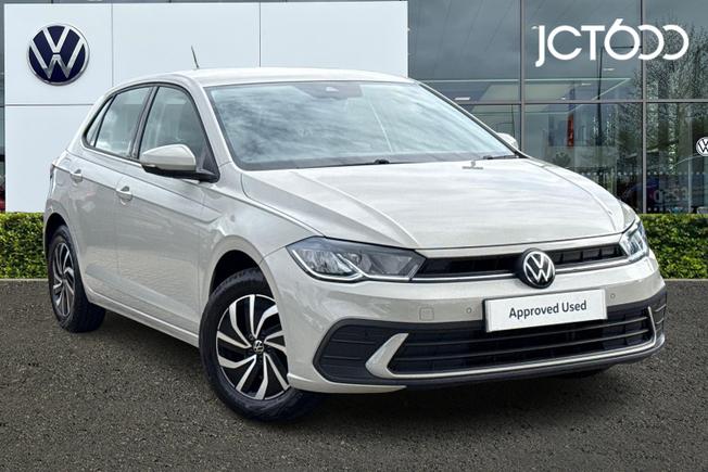 Volkswagen Polo Photo 1
