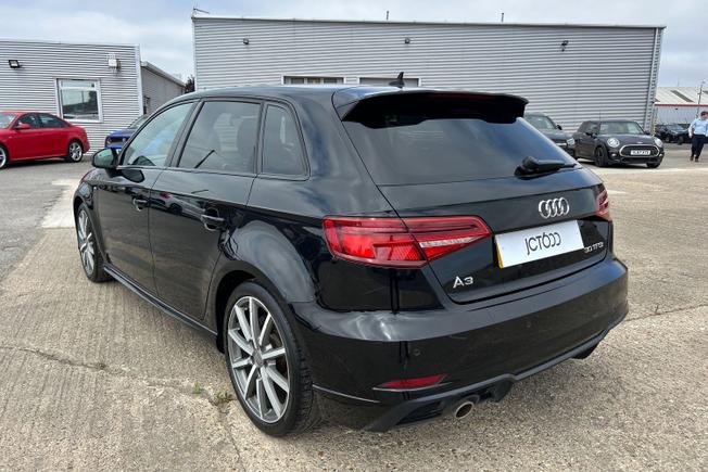 AUDI A3 Photo 23