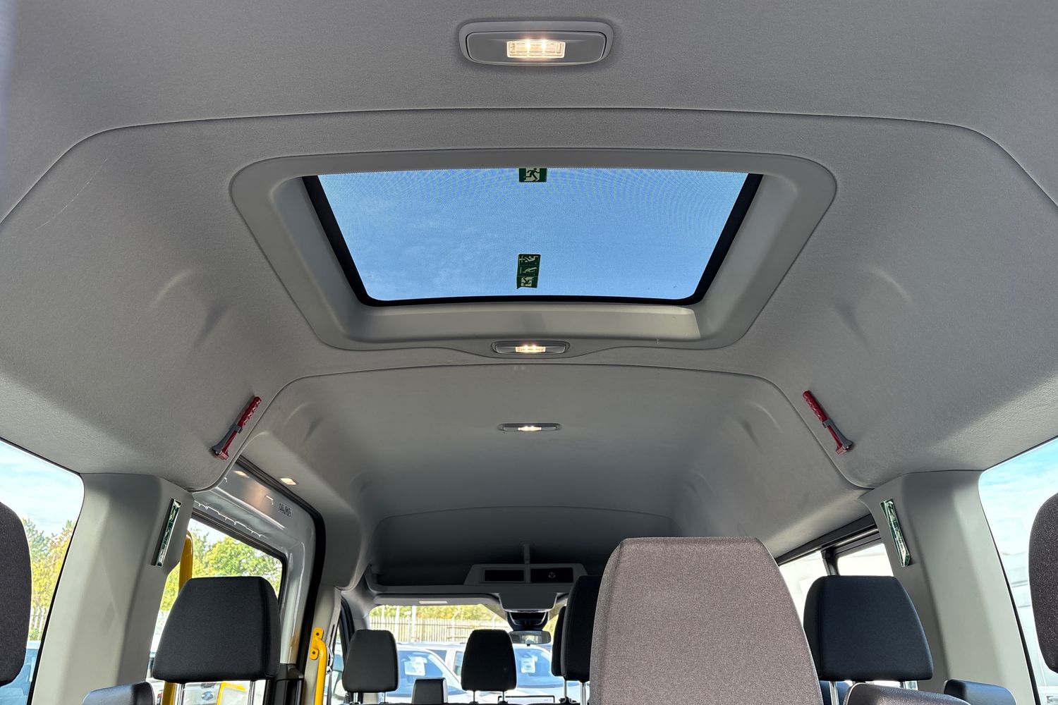 Ford Transit Photo 22