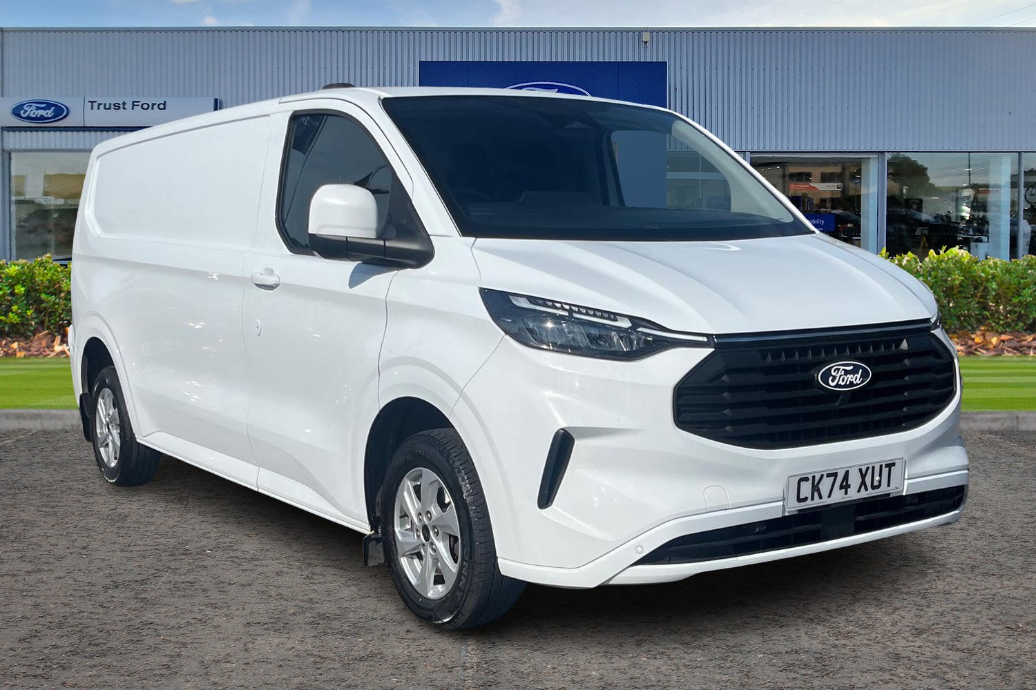 Ford TRANSIT CUSTOM Photo 0