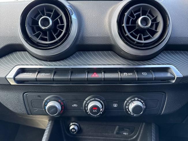 AUDI Q2 Photo 32