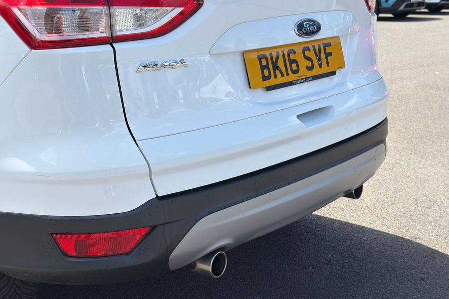 Ford KUGA Photo autoimg-4fa9e49b87778fcfa998721a0a5d901bcf2db36b.jpg