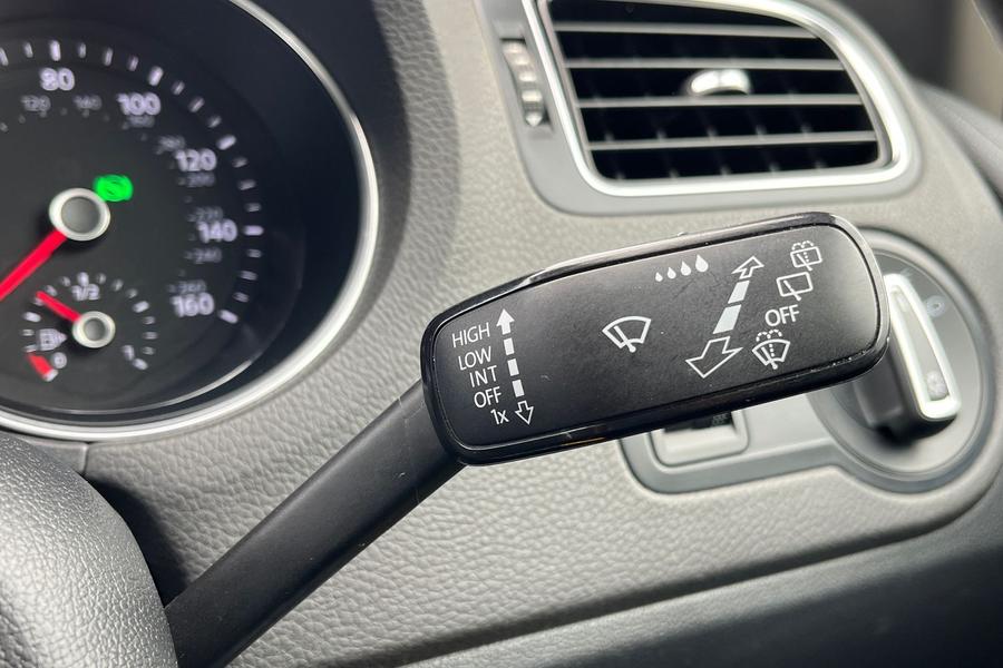 Volkswagen Polo Photo autoimg-4fad8df69ab9701f4a3b52024758ec0f77899c72.jpg