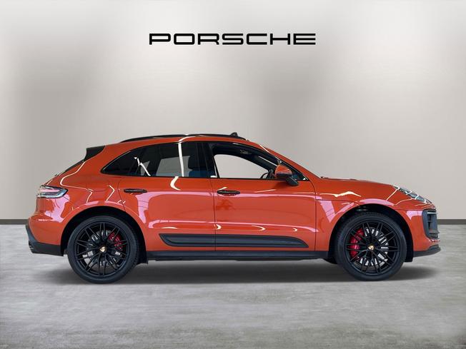 PORSCHE Macan Photo 8
