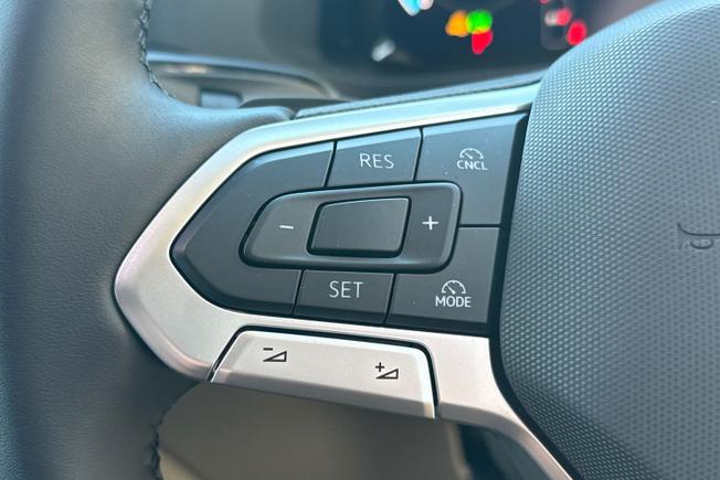 Volkswagen Crafter Photo 16