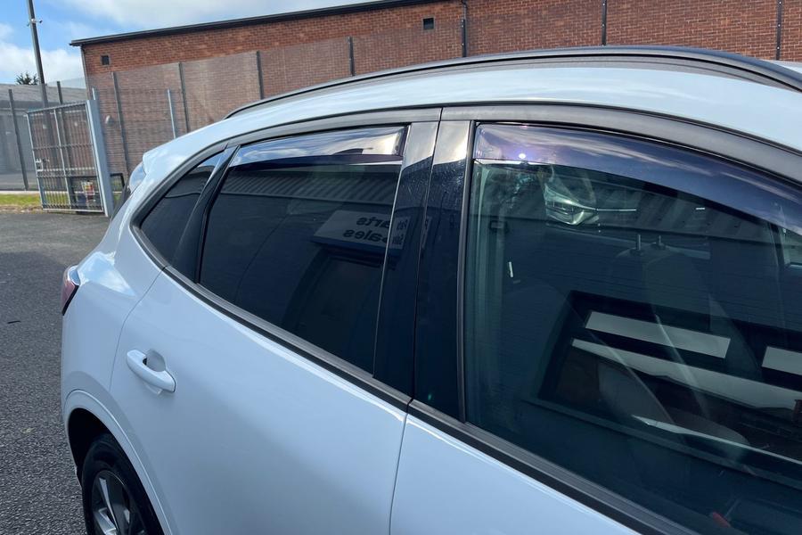 Ford KUGA Photo autoimg-4fb745979cb670a5dc8f0d0b89818cd82b4b1f1e.jpg