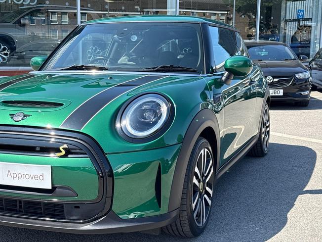 MINI Electric Hatch Photo 29