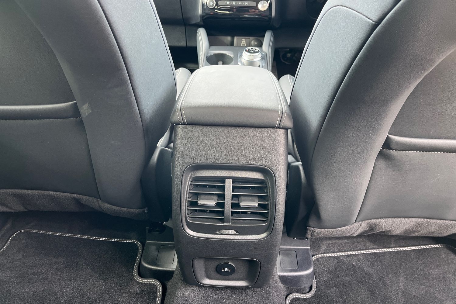 Ford Kuga Photo 28