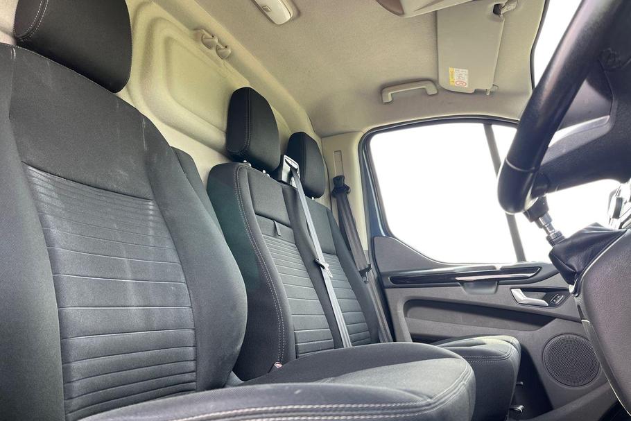 Used Ford TRANSIT CUSTOM EO22MFE 11