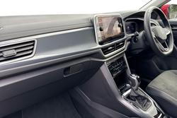 VOLKSWAGEN T-Roc Photo 2