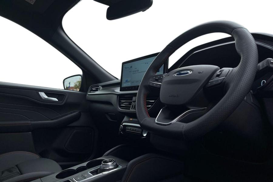 Ford Kuga Photo autoimg-4fc5d5563e3957f652134b6b3f96876730044b0c.jpg