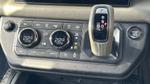 Land Rover Defender Photo 12