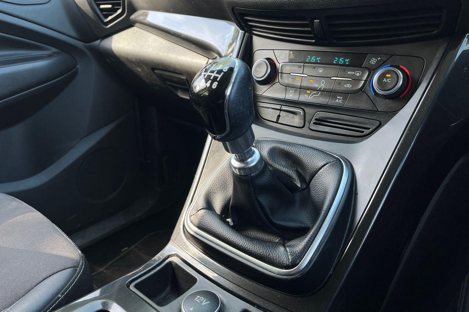 Ford Kuga Photo 33