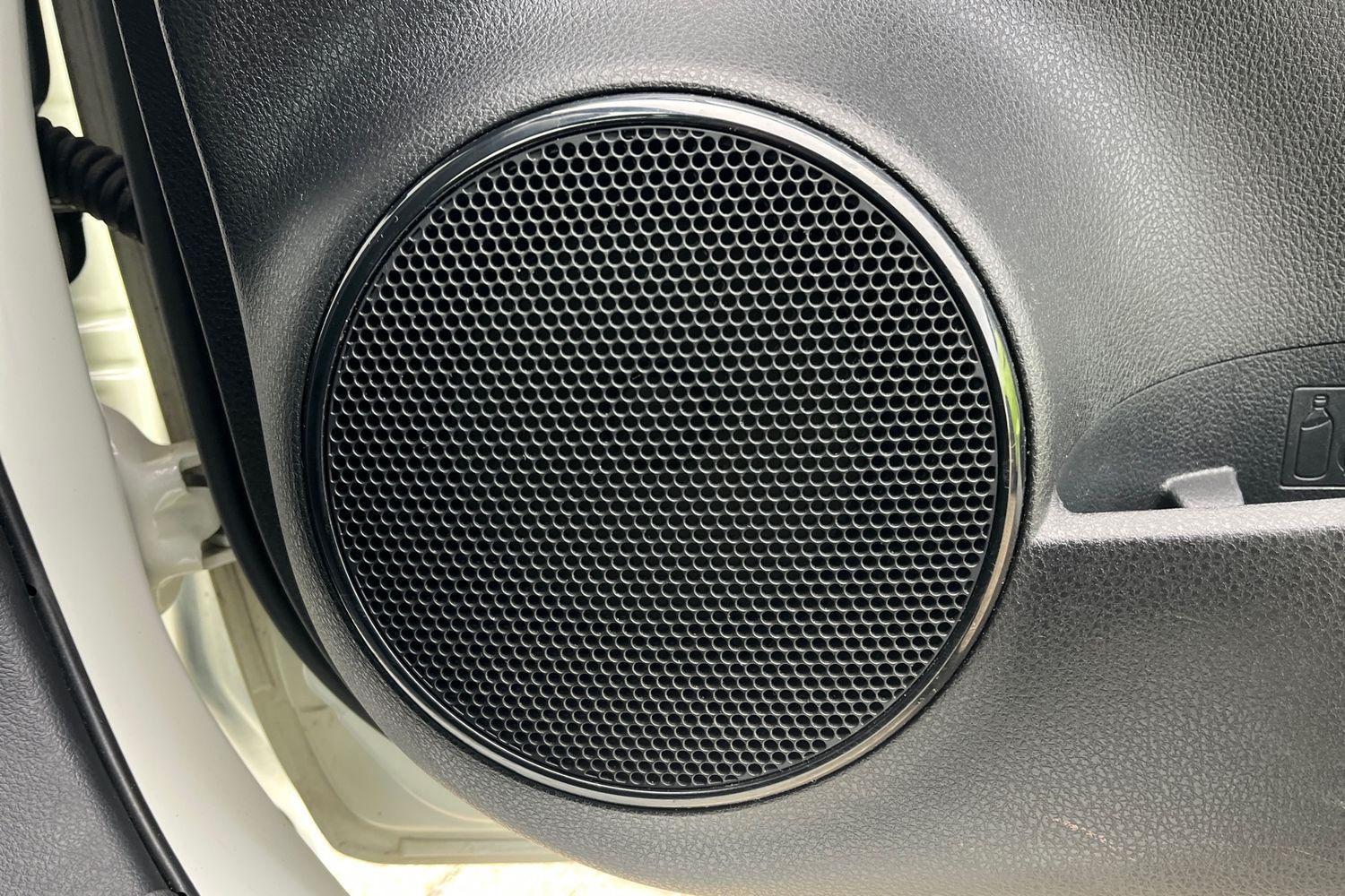 Toyota Yaris Photo 29