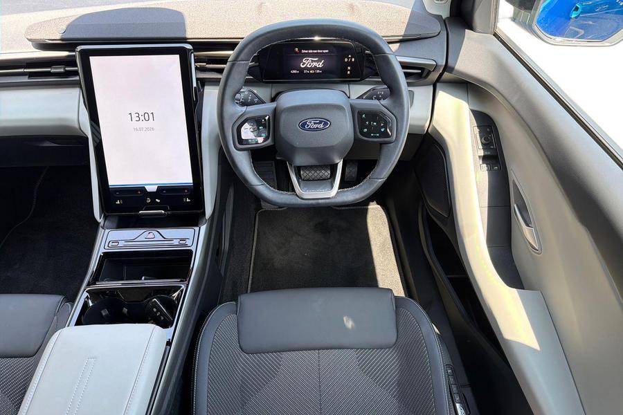 Ford Explorer Photo autoimg-4fd530fa8bdab7ae667fd311b94d9cad329d6337.jpg