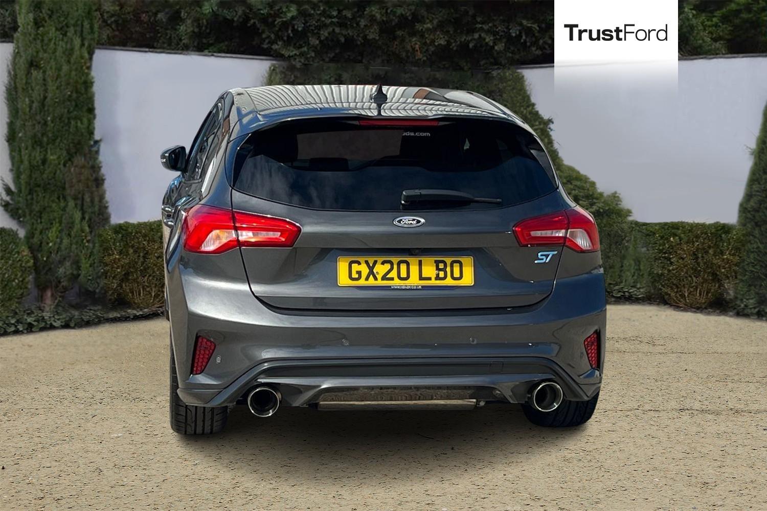Ford Focus Photo 6
