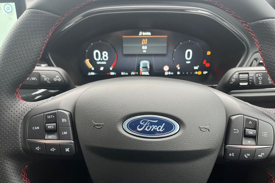 Ford FOCUS Photo autoimg-4fd77ae40d81919c77a20a04df1f3078bba63a1a.jpg
