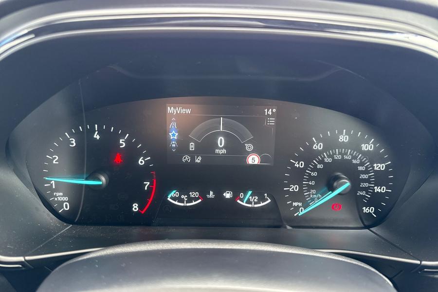 Ford FOCUS Photo autoimg-4fd84ddef2725dd0c1e53b8299696a13c90f7717.jpg