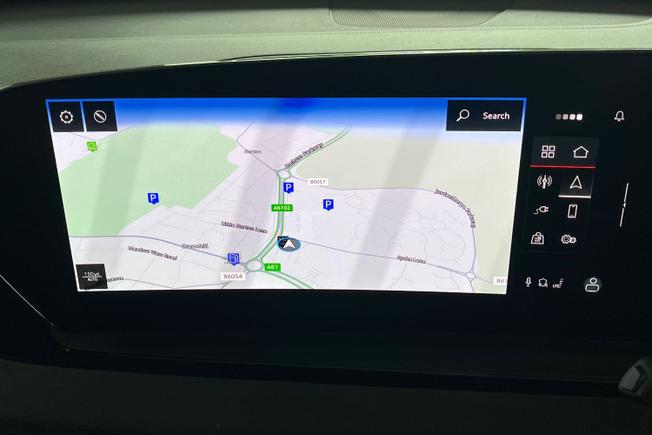 AUDI Q6 E-Tron Photo 14