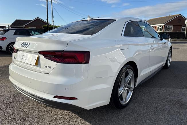 AUDI A5 Photo 30