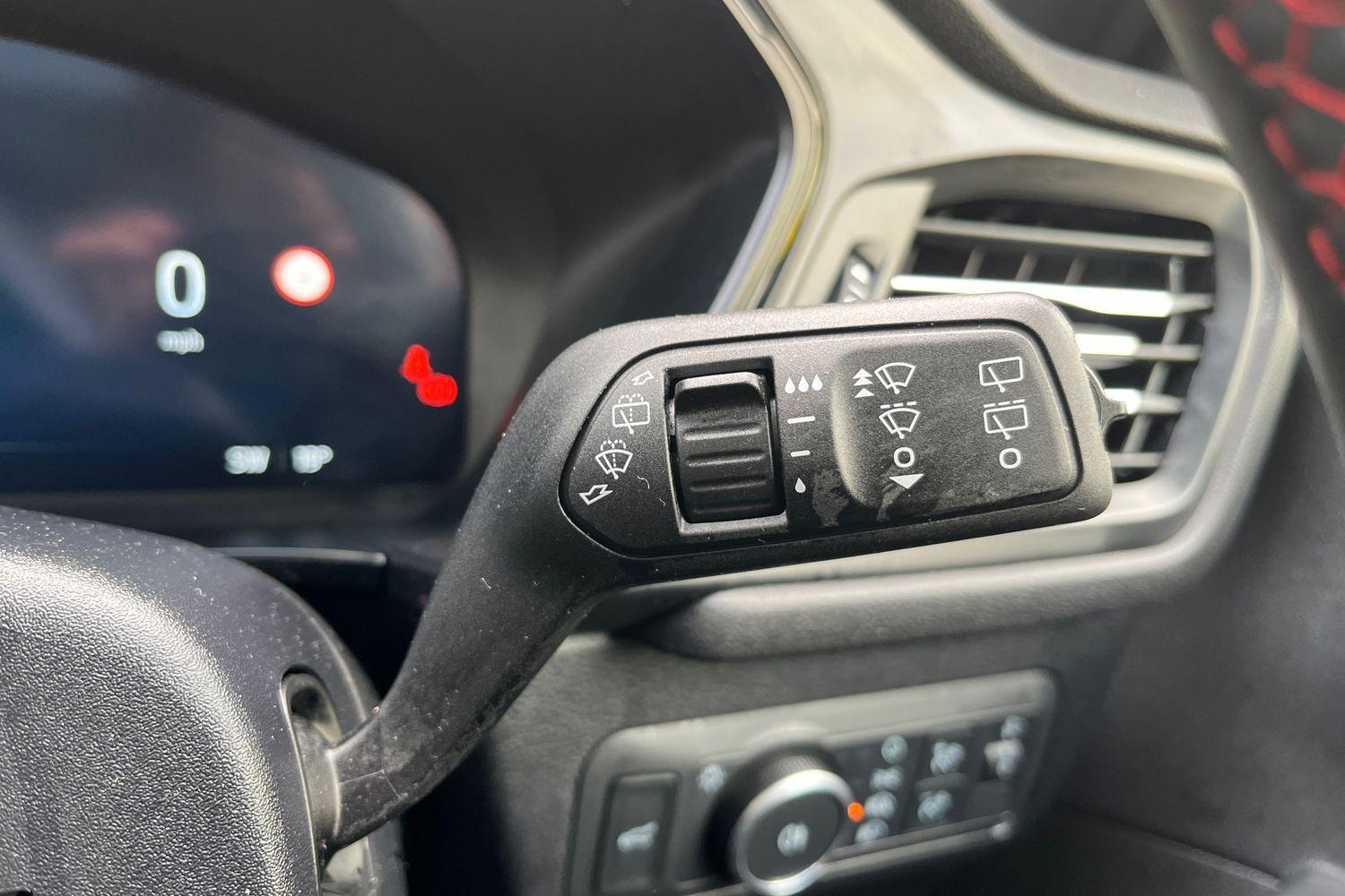 Ford KUGA Photo 14