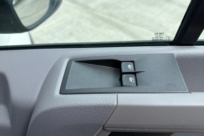 VOLKSWAGEN Crafter Photo 36